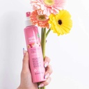 Milk Shake Incredible Milk 12 Effects Flower Fragrance 150 ml